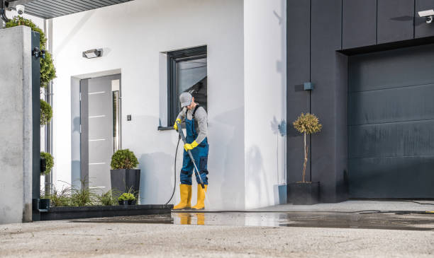 Professional Pressure Washing in Southgate, FL